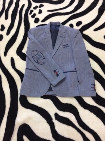 usaq pencekleri: Oglan uwagina tek pencek 10azn satilir 6 yawdi geyinilmeyib (65azn — 6