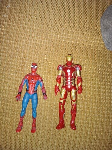 popit neçə manatdır: Коллекционные фигурки -Марвел -человек паук, Халк оригиналы, есть и — 9