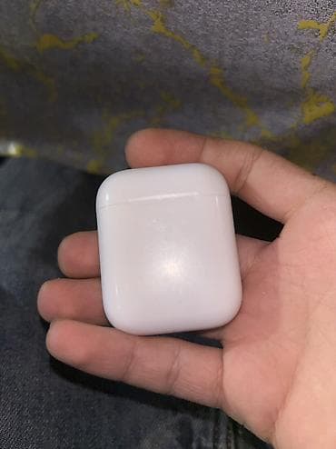 Orjinal airpods 2 
Heçbir problemi yoxdur — 1