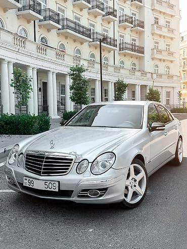 bakavin nədir: Mercedes-Benz E 270: 2.7 l | 2002 il Sedan — 1