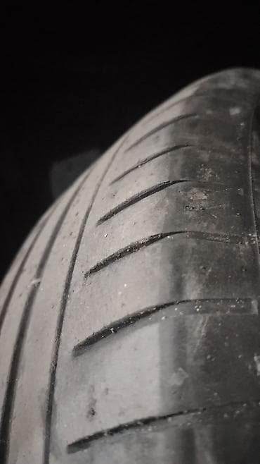 r15 disk 4 bolt: Avtomobil şini – 205/60 R16
2 ədədir, yaxşı vəziyətdə, biri 30 azn — 1