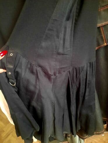 karandaş qadın ətəkləri: Spor ve klassikayla gariwig bir modelde cox gozel bir etek.2fergli — 3