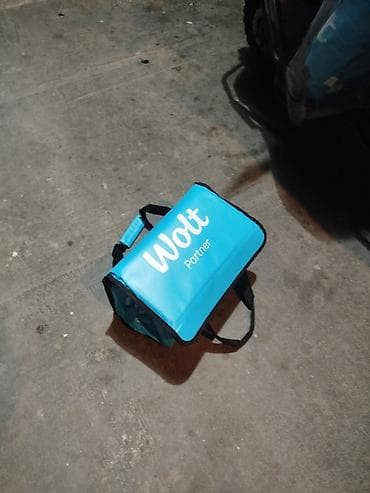 Salam Böyük sumka salafan 25 AZN Orta sumka az işlənmiş səliqəli 20 — 3