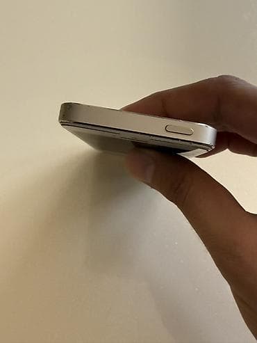 htc one m9: IPhone 5s, Qızılı, Barmaq izi — 4