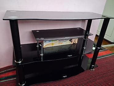 Düz TV altlığı, Polkalı, Şüşəli