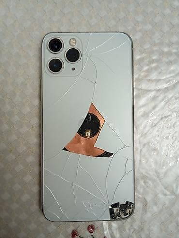 iphone 5s batarya: IPhone 11 Pro, 64 GB, Ağ, Qırıq — 2