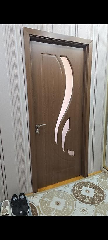 Qapi 2eded 200/80sm
50azn biri
Kohne gunesli 7923 leli