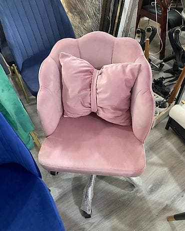 Дом и сад: Новый, С колесиками, Рукояти регулируются, Кожа — 9