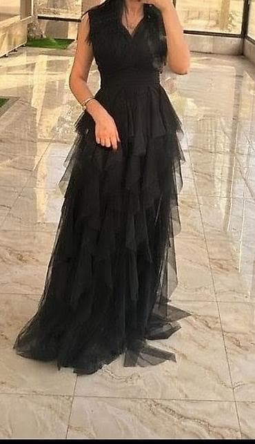 eco silim: Zərif qara axşam/libas - Model: Uzun, V-kəsimli, qolsuz - Dizayn — 1