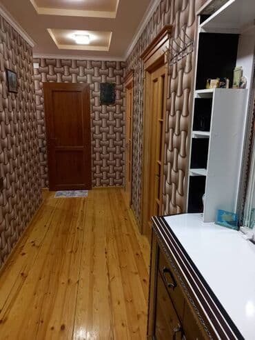 xacmazda satilan evler: Bakı, 3 otaqlı, Köhnə tikili, 70 kv. m — 3