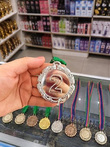 kuboklar: 🏅 MEDAL DƏSTİ SATILIR 🏅 🥇 1-ci yer 🥈 2-ci yer 🥉 3-cü yer medalları — 2