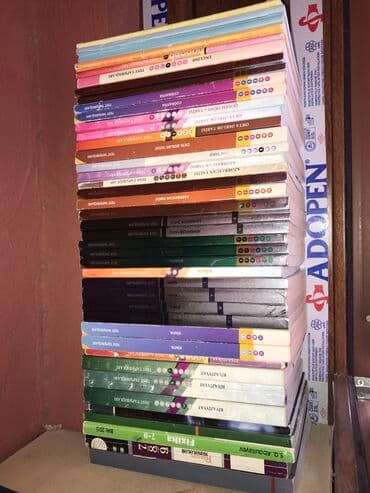 Test kitablar. Ucuz qiymətə. köhnə testlər 50 qəpiyə. Kitablar 3-4