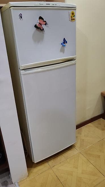 2 qapılı Nord Soyuducu Satılır, rəng - Ağ