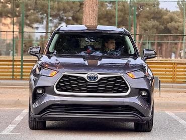 pulsuz ehtiyacı olan: Toyota Highlander: 2.5 l | 2023 il Krossover — 7