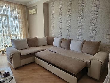 Ev və bağ: L‑şəkilli yumşaq künc divan - Rəng: bej və qəhvəyi tonalarda kombinə — 2