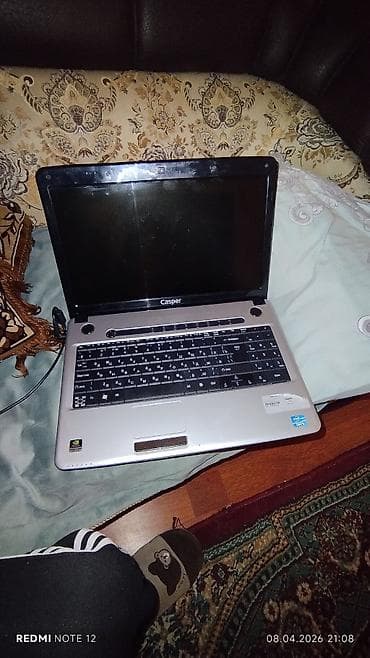 Casper noutbuk - Prosessor: Intel Core i5 (etiketdə göstərilib) - — 3