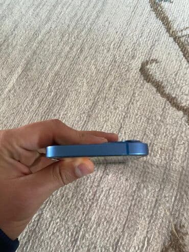 samsung tab e: IPhone 13, Голубой, Face ID — 4