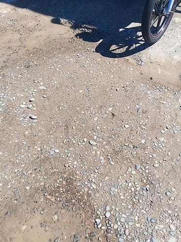 klass kredit moped: Motosiklet – şəhər və kənd yolları üçün praktik, yığcam model — 2