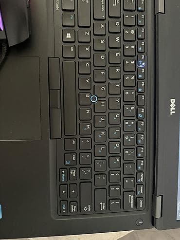 latitude: Dell noutbuk + RGB naqilli oyun siçanı Qeyd : Məhsul say olaraq — 5
