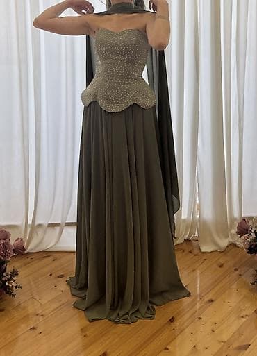 nisan donu: Zeytun-yaşıl rəngli ziyafət geyimi - Model: straplez üstlü, uzun — 2