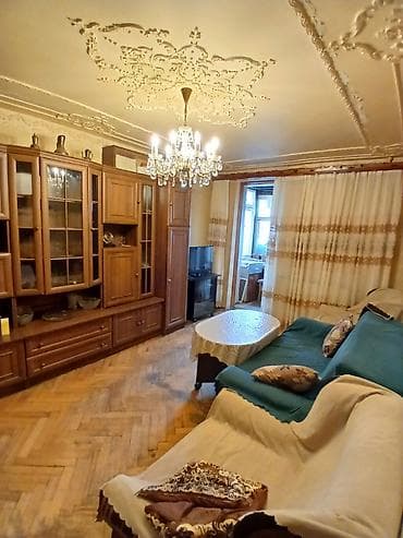 lazer kiraye: Nizami metrosuna yaxin bina evi 5/2 mertebesi 1 otaqdan 2 duzelme — 1