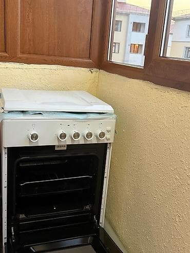 mikrodalgali soba: Qaz + elektrik sobası olan 4 gözlü plitə - Üst hissə: 3 qaz ocağı + 1 — 1