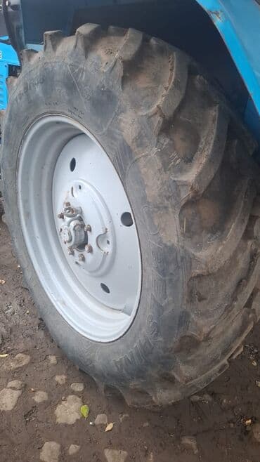 disk təkər type 0: Belarus 892 traktor - Rəng: mavi, kabinli - Tam ötürməli (4x4) — 4