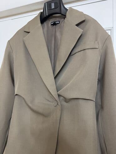 toxunma uzun jaketler: PRETTYLITTLETHING brendi qadın dəbli jaketi - Rəng: zeytun/xa ki — 2