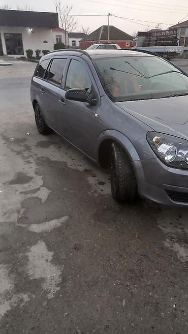 panel satisi: Opel Astra: 1.3 l | 2006 il 25000 km Universal — 2
