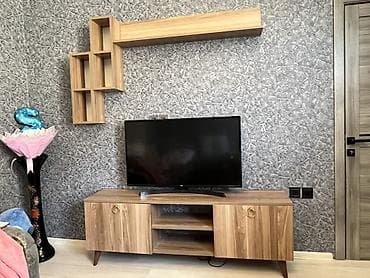 tv tumba: TV stendi və divar rəfi dəsti - Material: ağac teksturalı laminat/MDF — 2