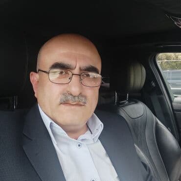 HR menecerlər: Ali təhsilliyəm. İngilis və rus dilində sərbəst danışıram. İdarəetmə — 1