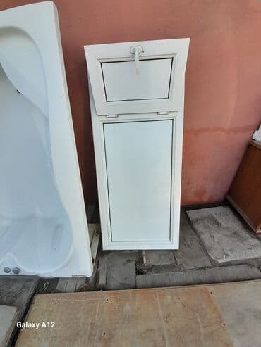 Dekorativ divar panelləri: Pıastik pənçərə fortuşkali — 1