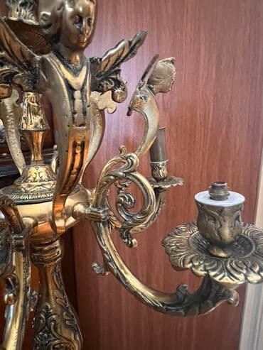 işıqlar: Ikidene bronza burunc Bu lampa qədimi üslubda, qızılı rəngdə və — 4