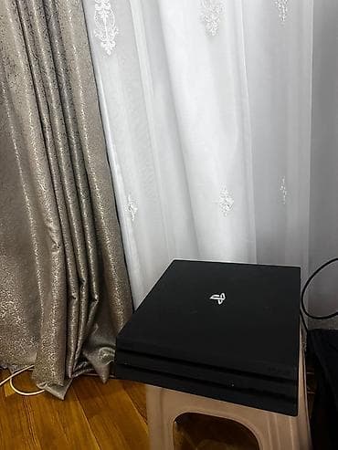 playstation arendaya verilir: İdeal şəkildə ps 4 pro satılır üzərində 1 ədəd orjinal dualshock — 1