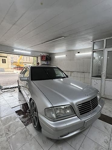 mercedes e class: Mercedes-Benz C-klass (W202) sedan - Kuzov rəngi: gümüşü - Salon — 6
