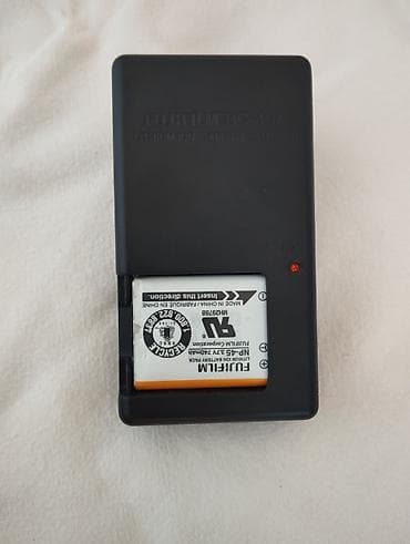 asus tuf gaming: Fujifilm BC-45A şarj cihazı + NP-45 litium-ion batareya - Model — 4