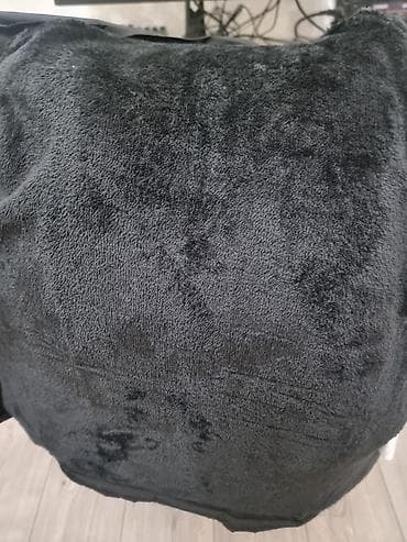 kurta: Kişi üçün qara rəngli qış parkası M razmerdir mənim boyum 1.76 olduğu — 3