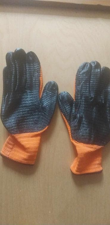 Перчатки: İşçi əlcəkləri
10 ədədi 4 manat — 2