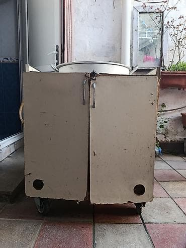 teka: Qaynadılmış qarğıdalı arabası və böyük buxarda bişirici qazan dəsti - — 3