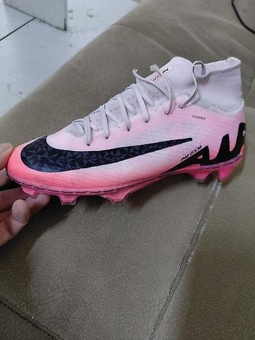 butslar b: Butslar Nike, Ölçü: 40, İşlənmiş — 1