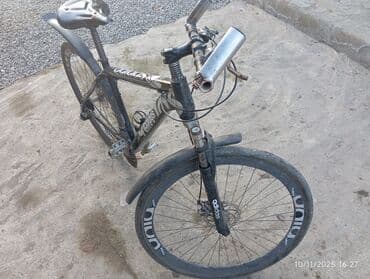 adidas velosiped qiymeti: Şəhər/trek tipli velosiped - Rəng: qara, çərçivədə “adidas” yazıları — 1