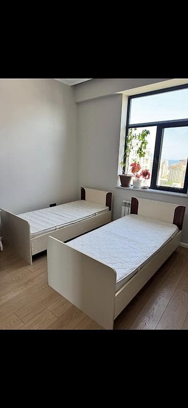 kombi ucun dolab: 2 eded kravat ikisi 150 azn sondu.ayri alan olsa biri 80 AZN 28 May — 1