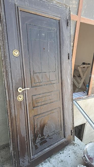 pencere qapi: Dəmir giriş qapısı - Material: möhkəm metal/dəmir konstruksiya - — 2