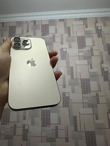 elit optimal telefonlar: IPhone 16 Pro Max, Natural Titanium, Face ID — 3