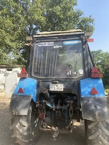 traktor qoşqu: MTZ Belarus 892.2 təkərli traktor - Marka/model: MTZ (Belarus) 892.2 — 6