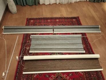 saçaqlı pərdə: 3 ədəd jaluz satılır deme olar yenidi 3 bir yerde götüren olsa endirm — 1
