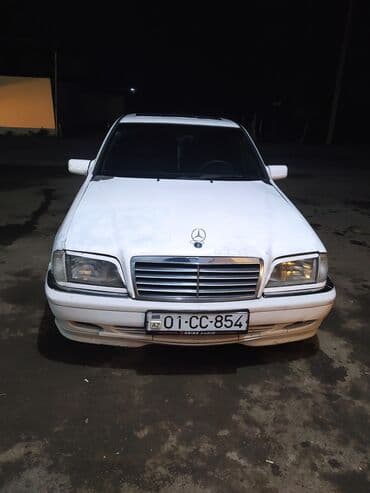 чемодан с инструментами для автомобиля: Mercedes-Benz C 250: 2.5 л | 1997 г. Седан — 9