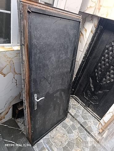 w202 qapi: Dəmir giriş qapısı - Material: qalın metal konstruksiya, tam çərçivə — 3