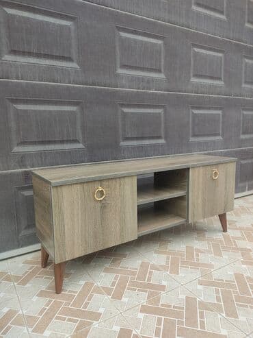 televizor ayaqları: Yeni, Düz TV altlığı, Polkalı, Rusiya — 1