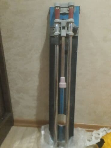 İşlənmiş Əl ilə çalışan Kafel kəsən stanok, 600 mm